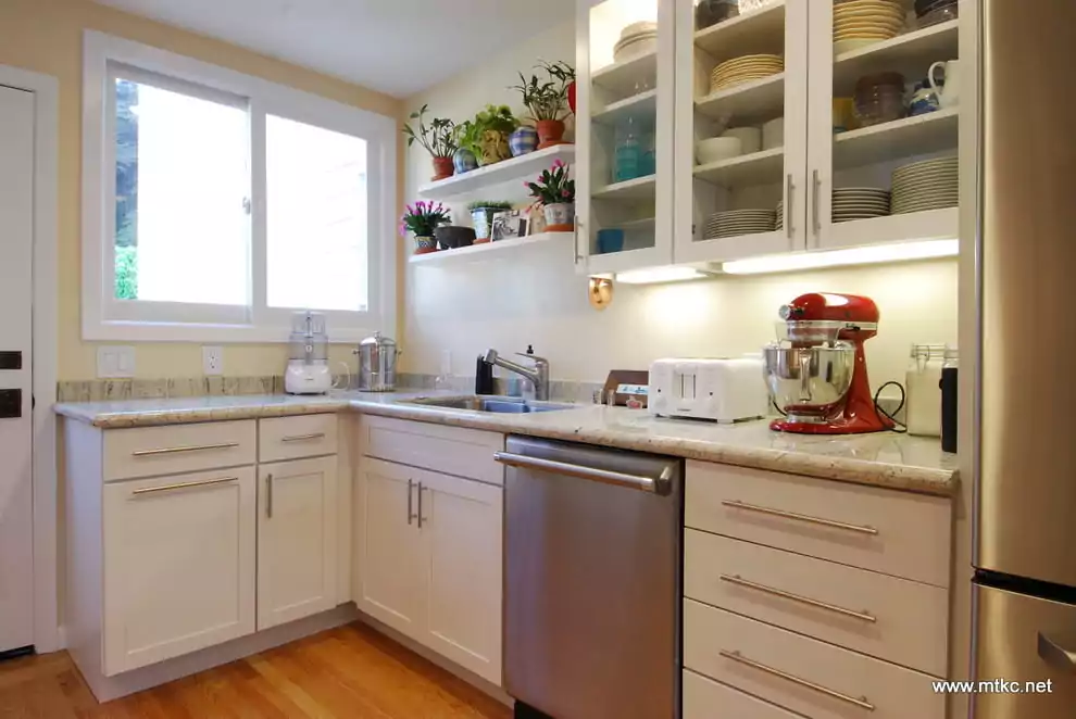 Dekor Rak Dapur Minimalis 3x3