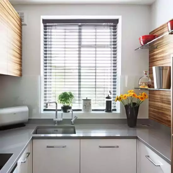 Gambar Dapur Sempit Bentuk U Sederhana