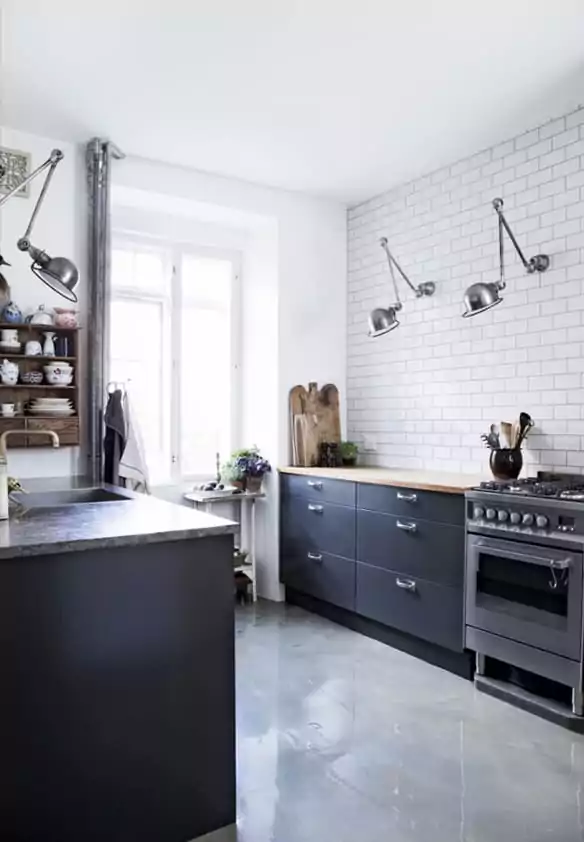Inspirasi Dapur Minimalis Warna Hitam Tanpa Lemari Gantung 2x1]