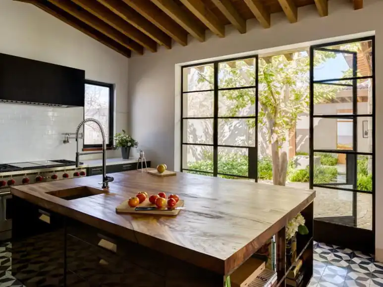 meja dapur dengan kayu