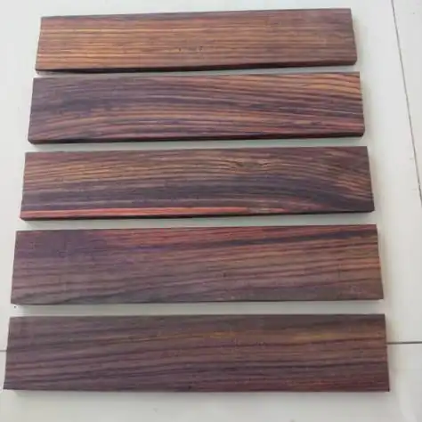 banner kayu sonokeling