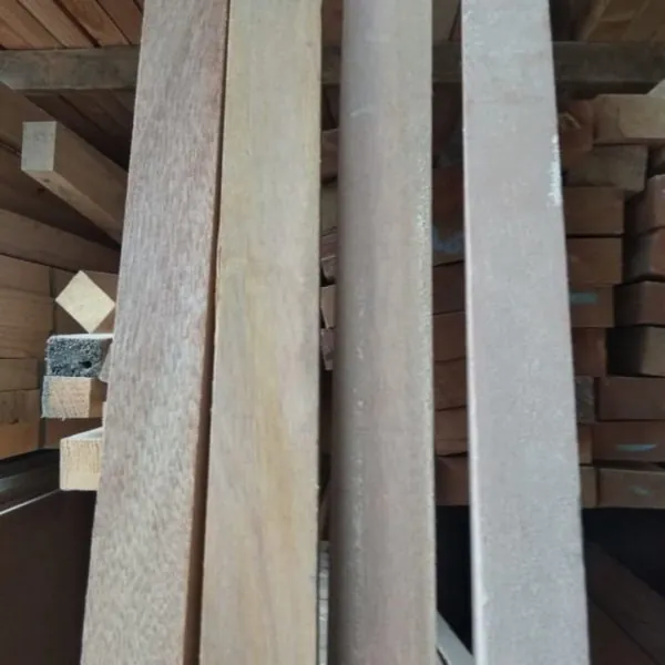 kayu kamper perbatang