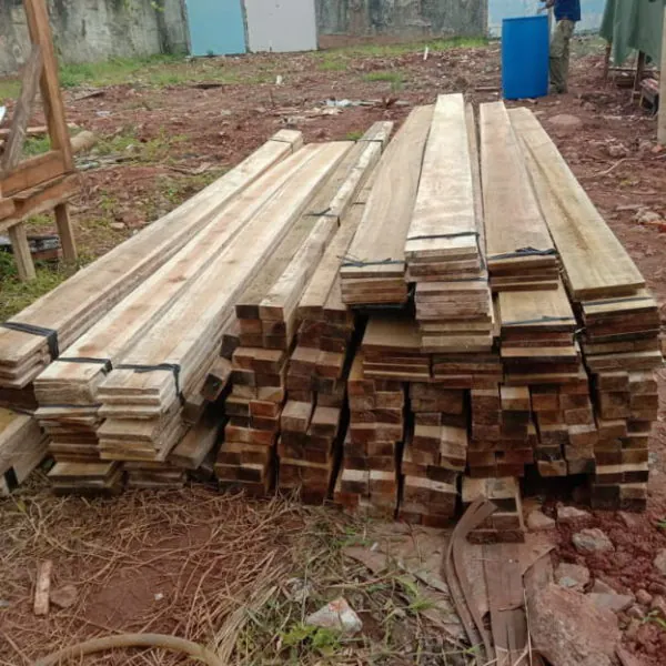 kayu papan coran