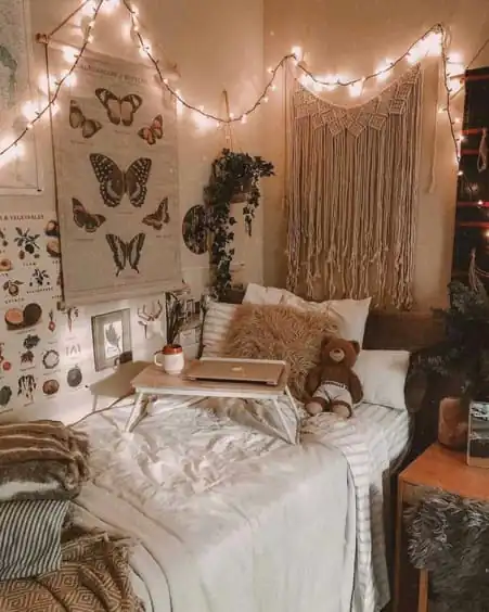 dekorasi dinding kamar aesthetic
