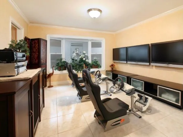 dekorasi kamar gaming mewah