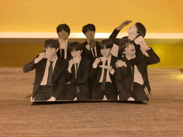 sesuaikan dengan size gambar