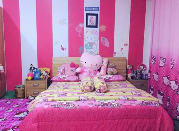 banner dekorasi kamar hello kitty dewasa
