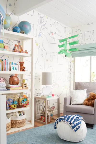 dekor kamar anak laki laki sederhana putih