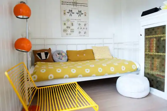 dekorasi kamar ukuran kecil sederhana