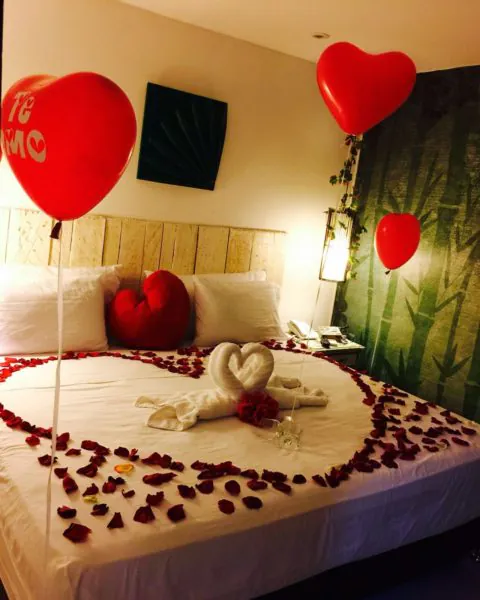 dekorasi kamar ulang tahun romantis