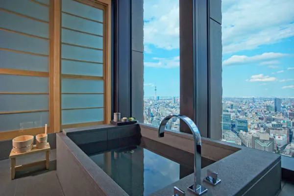 kamar mandi hotel mewah modern