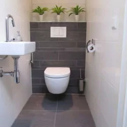 banner desain kamar mandi minimalis kloset duduk