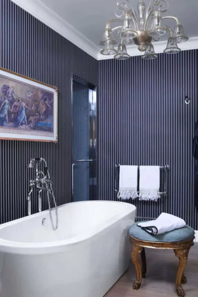 desain kamar mandi 2x1