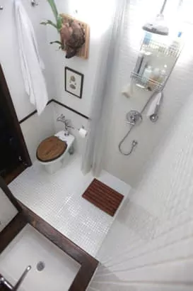 desain kamar mandi ukuran 2x1 meter minimalis