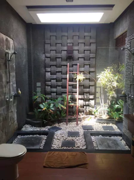 kamar mandi minimalis batu alam