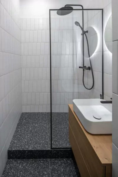 keramik kamar mandi granit