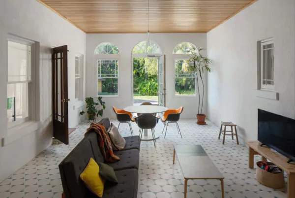model keramik lantai ruang tamu