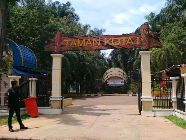 taman kota di bsd