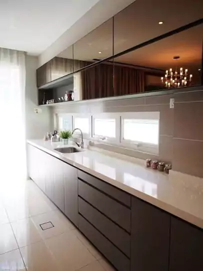 kitchen set kaca modern