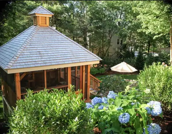 taman gazebo beroriental