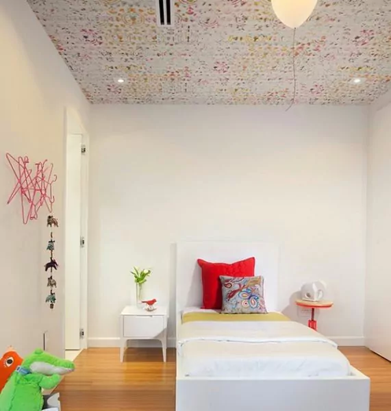 plafon pvc motif bunga kamar tidur