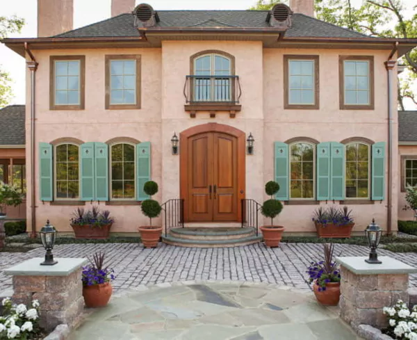 warna cat rumah bagian luar yang elegan - coral