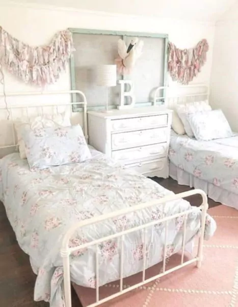 warna cat kamar yang bagus untuk perempuan - cream