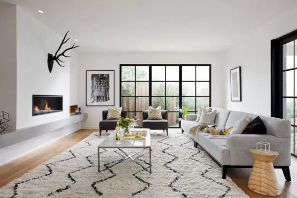 banner model jendela aluminium