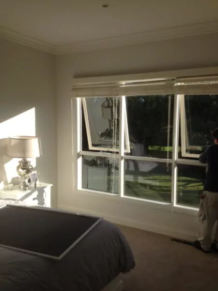 model jendela kamar depan - awning