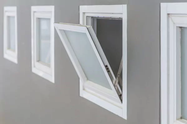 model jendela minimalis - hoppers