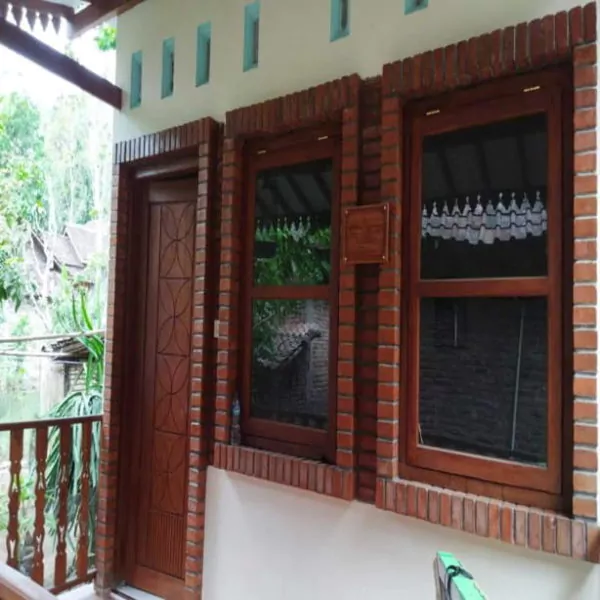 model jendela rumah klasik jawa