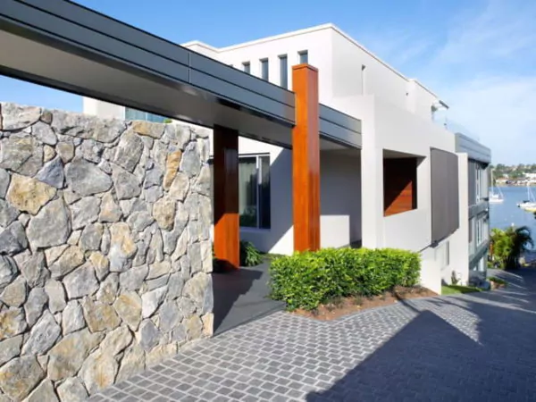 batu alam dinding teras depan untuk pagar