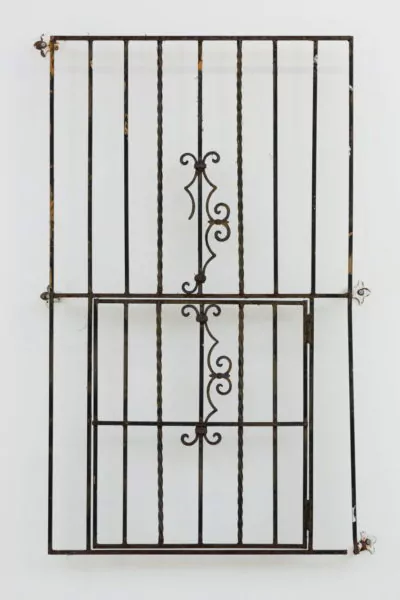 model teralis jendela besi ulir minimalis