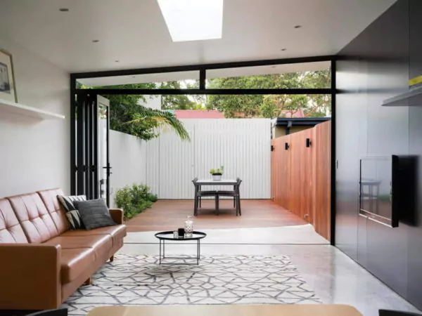 model teras rumah panjang ke belakang