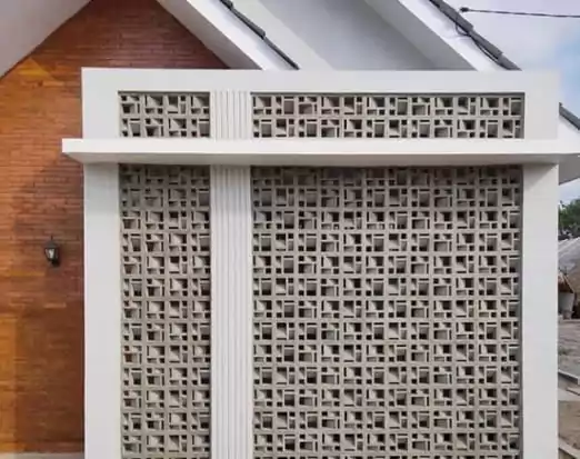 roster dinding teras modern