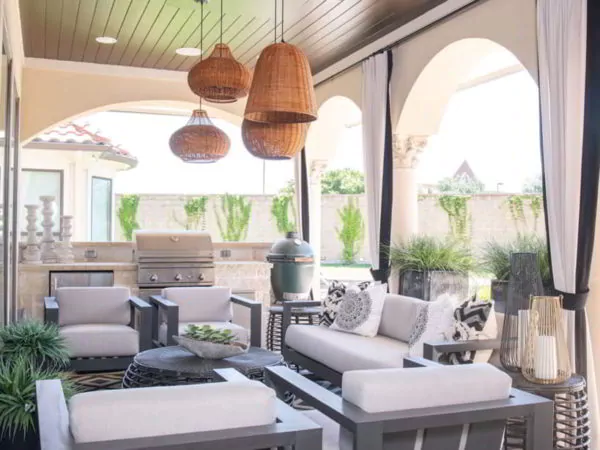 banner ruang tamu outdoor