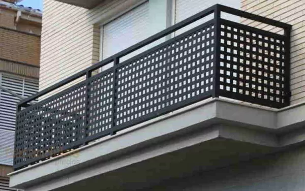 pagar balkon