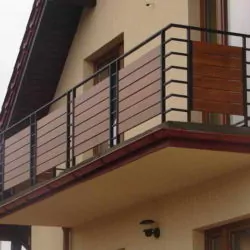 pagar balkon