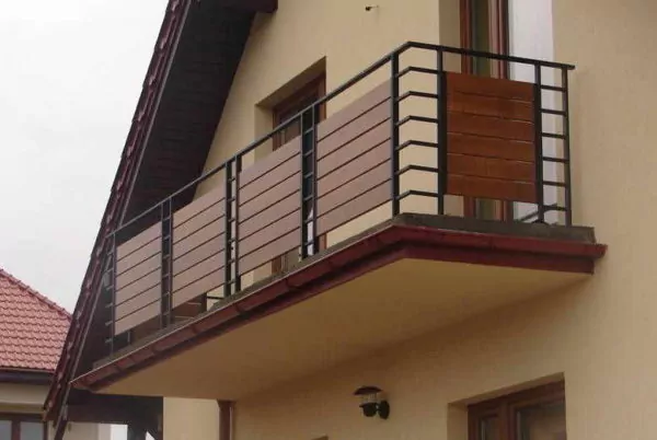 pagar balkon