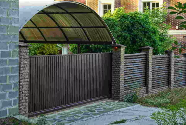 Pagar besi minimalis