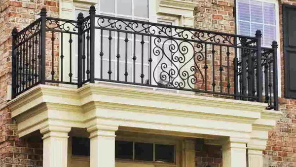 pagar balkon